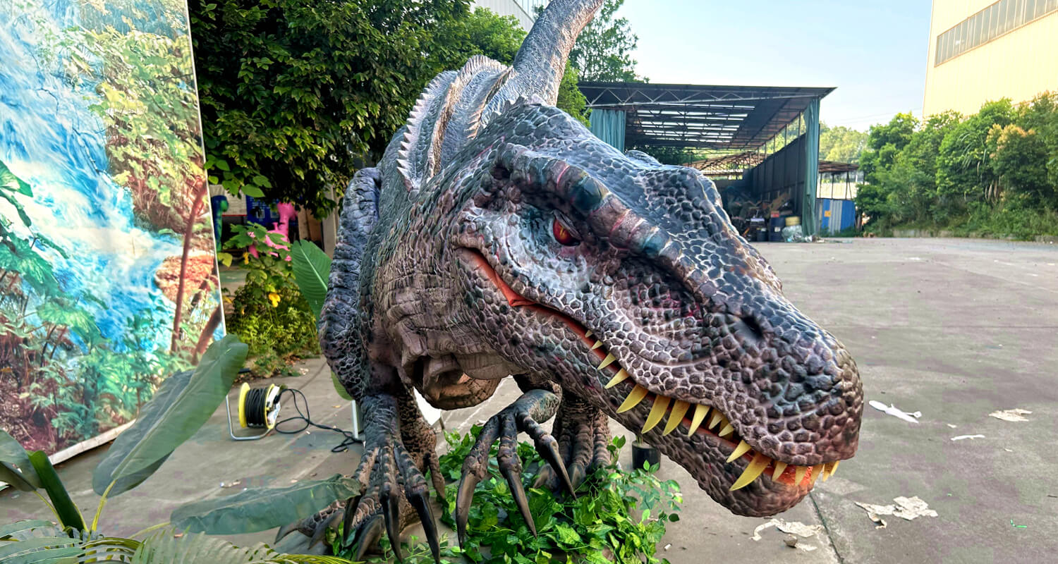 Animatronic Dinosaurs Bringing the Prehistoric World to Life