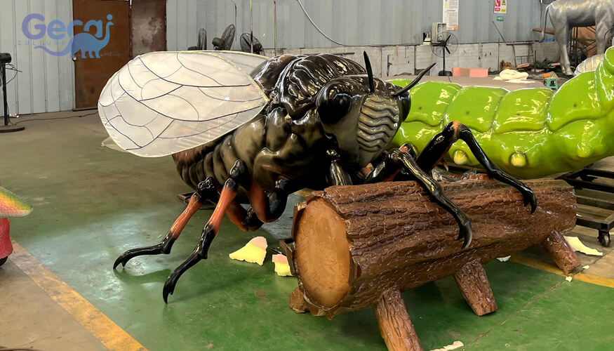 Lifelike Animatronic Fly-Animatronic Insect-Dinosaur Park Animatronic ...