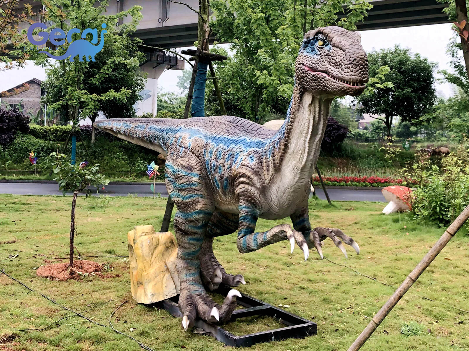 Jurassic Baby Velociraptor Statue for Park