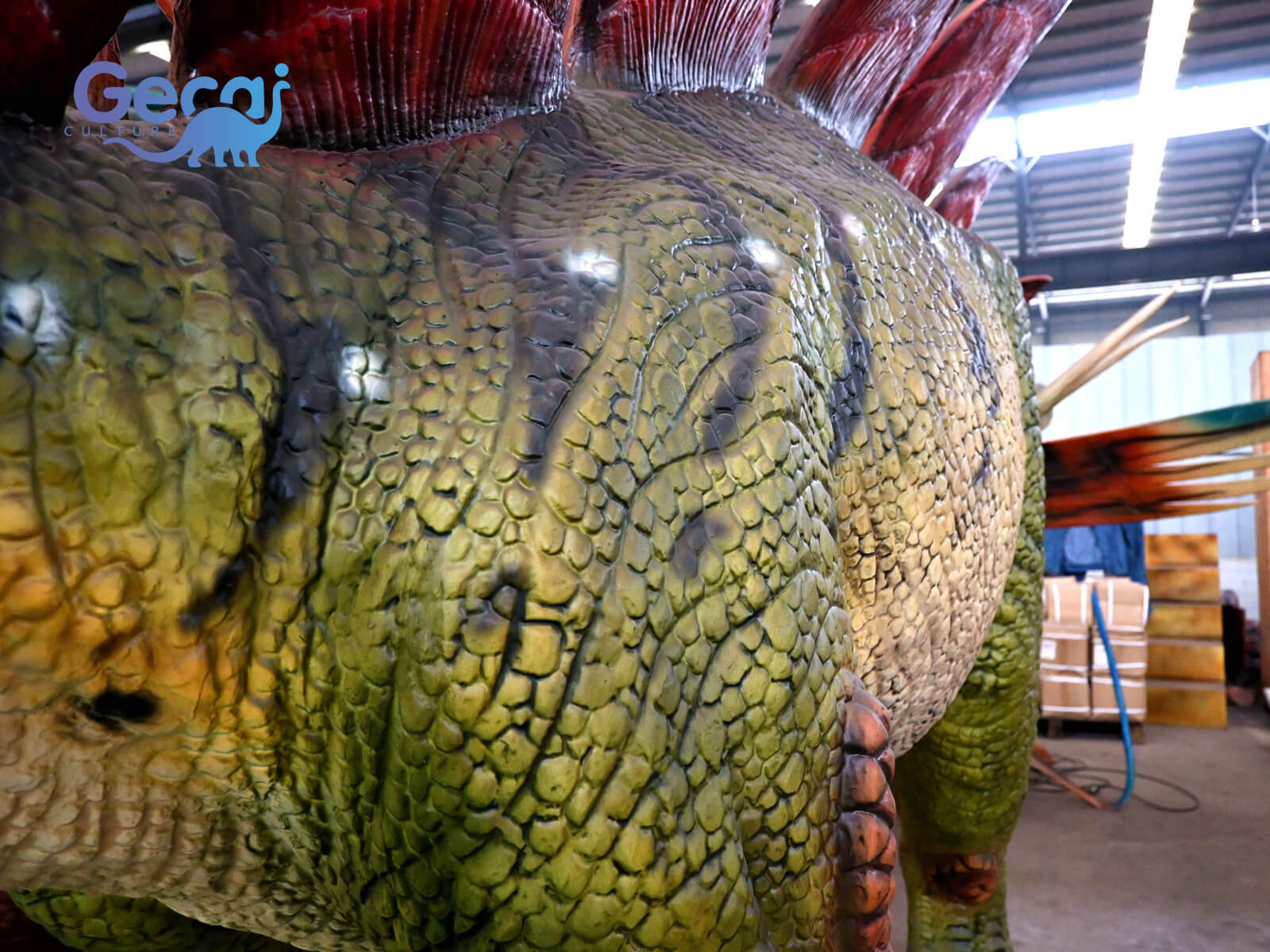 Realistic Animatronic Stegosaurus Statue for Museum
