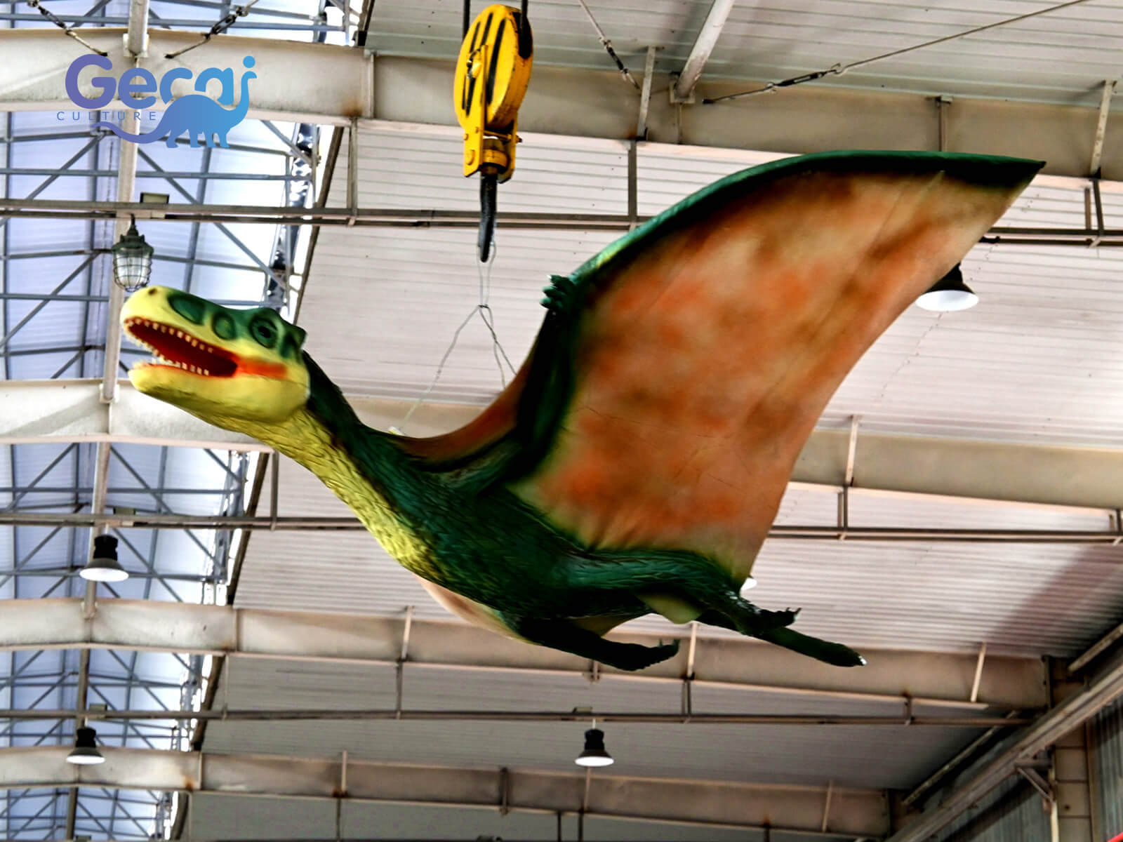 Realistic Hanging Pterosaur Statue for Park