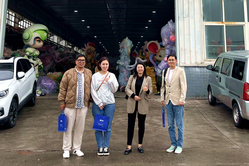 Customer Visit Factory