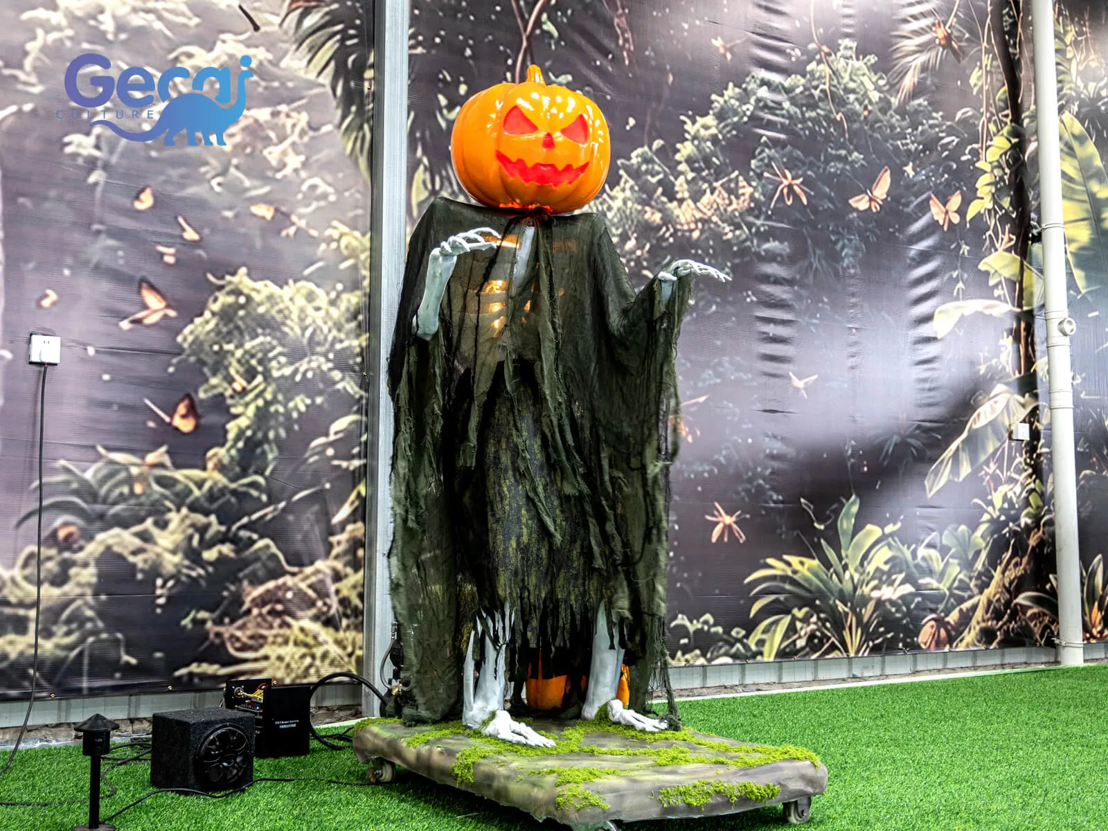 Animatronic Pumpkin Monster for Halloween